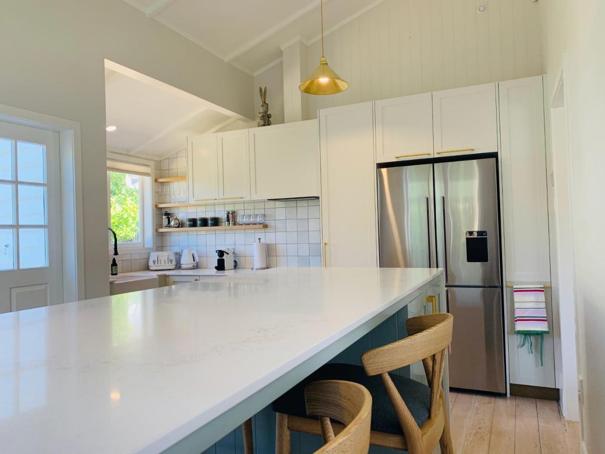 9 The Strand - New Pricing! Russell Exterior foto